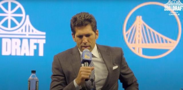 kaiyun sports-迈尔斯：交易选择并不多 汤普森决定未来球队方向